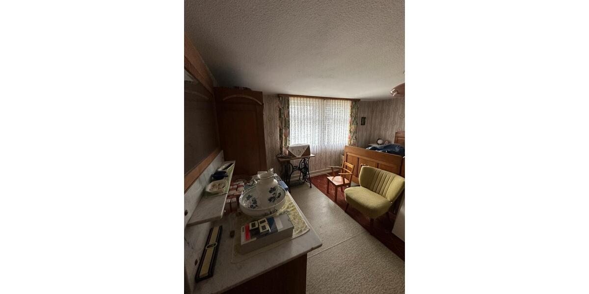 Einfamilienhaus Bad Sooden-Allendorf Allendorf - 9 Zimmer, 320 m&sup2;, 1.100&euro; | Angebot:24683718