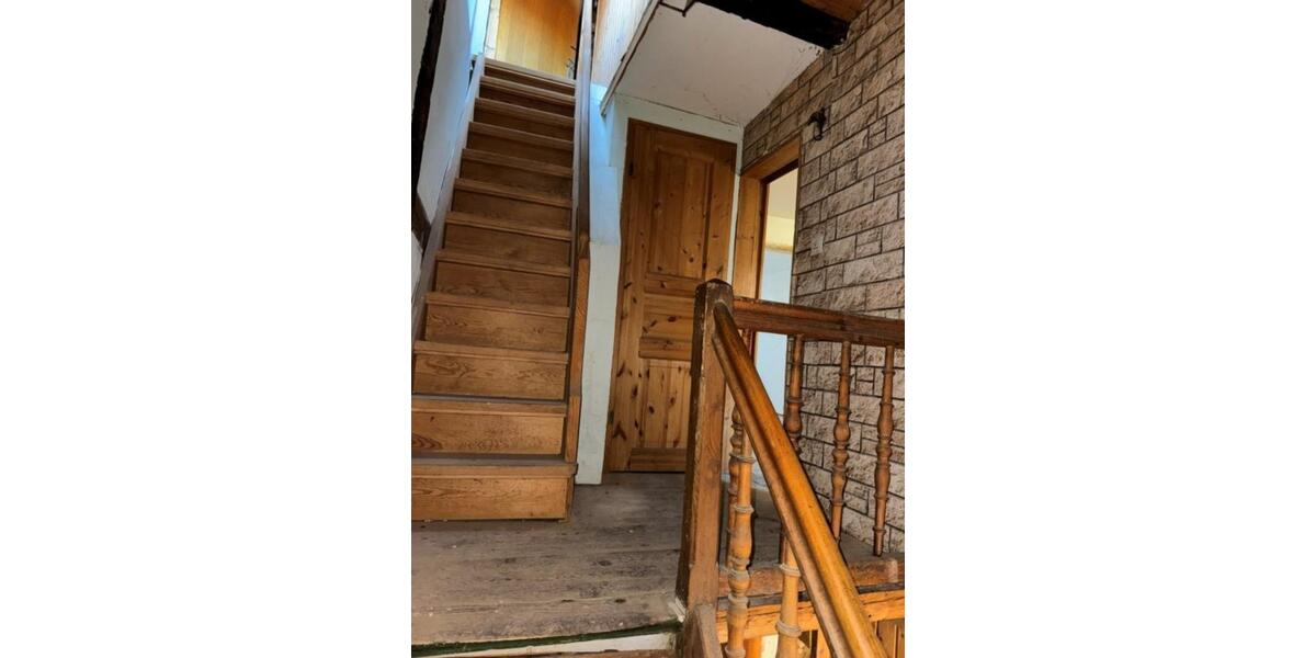 Sanierungsbedürftige Fachwerkhaus für Liebhaber zimmer