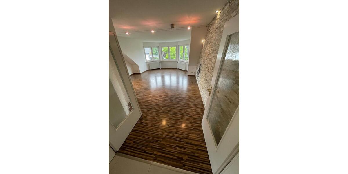 Maisonettenwohnung Dransfeld - 4 Zimmer, 120 m&sup2;, 990&euro; | Angebot:25613508