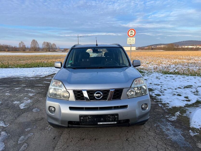 Nissan X-Trail 206.877 km 3.990 € BOVENDEN-GÖTTINGEN 37120