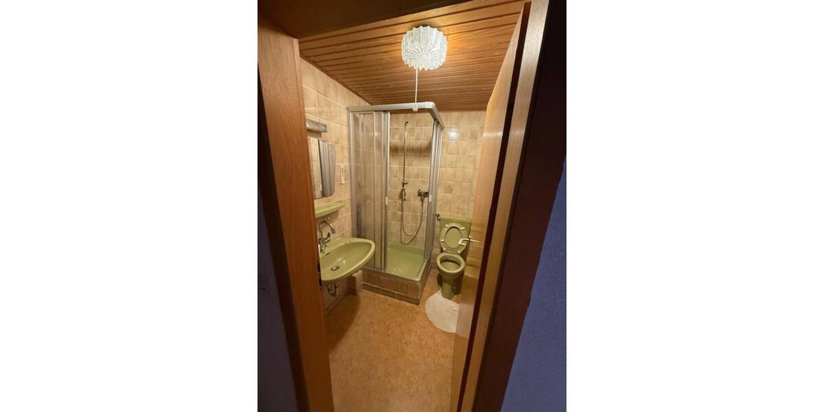 Einfamilienhaus Duderstadt - 10 Zimmer, 206 m&sup2;, 1.250&euro; | Angebot:24456022