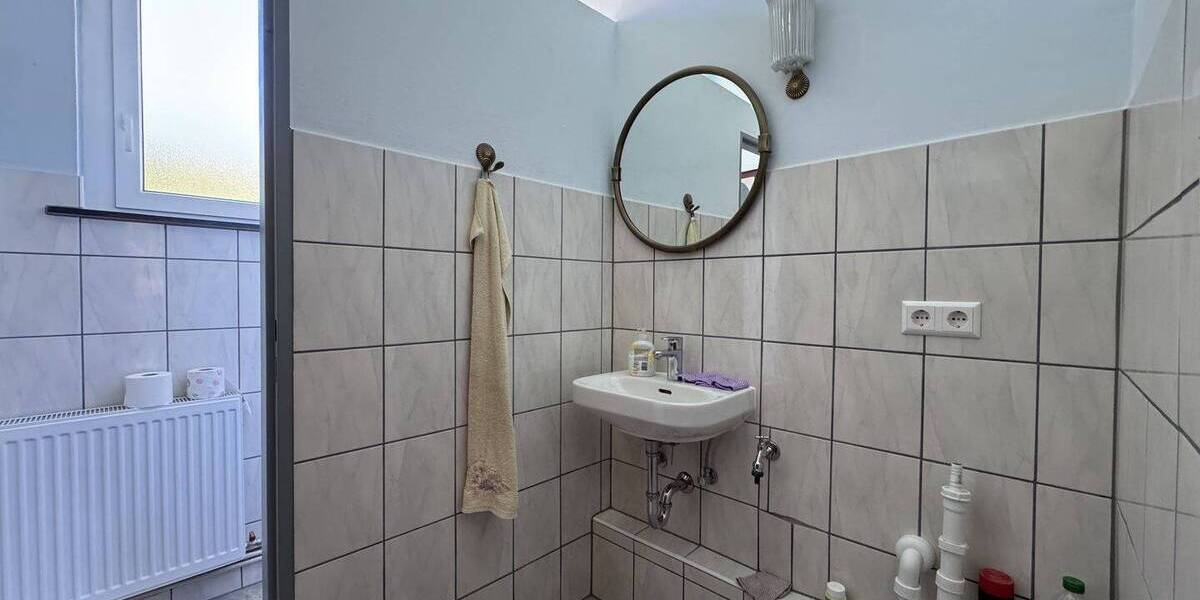 Mehrfamilienhaus, Wohnhaus Kalefeld - 8 Zimmer, 150 m&sup2;, 350.000&euro; | Angebot:26118112