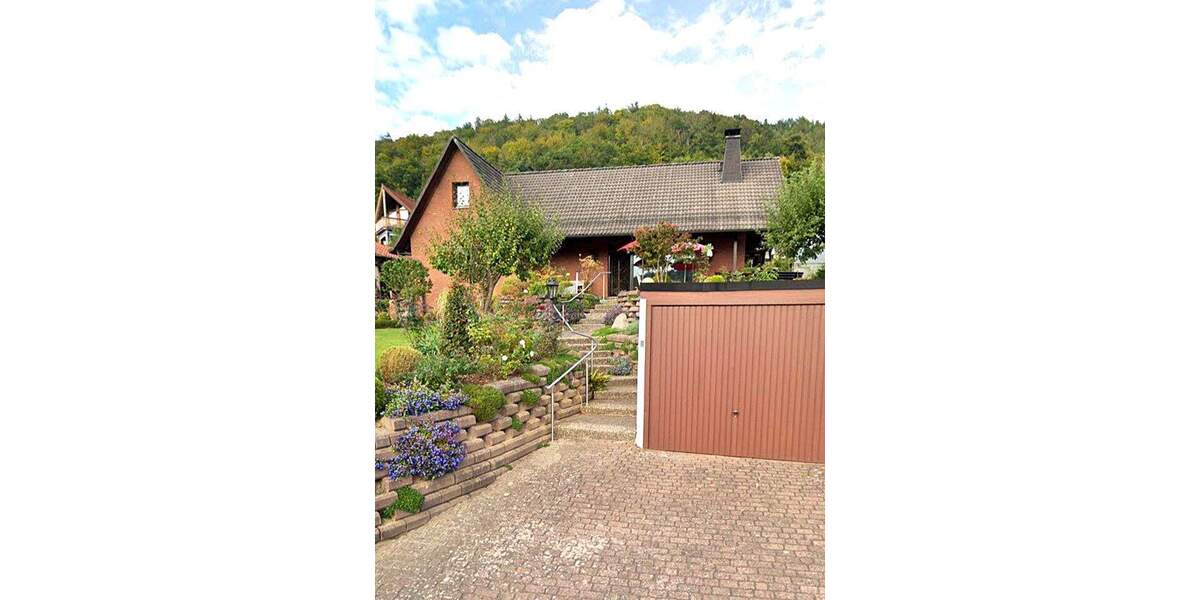 Einfamilienhaus Hann. Münden - 5 Zimmer, 147 m&sup2;, 300.000&euro; | Angebot:25738656