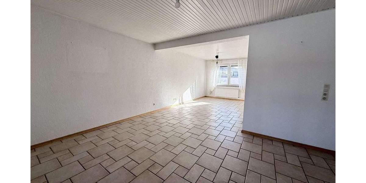 Mehrfamilienhaus, Wohnhaus Bilshausen - 6 Zimmer, 176 m&sup2;, 299.000&euro; | Angebot:25676626