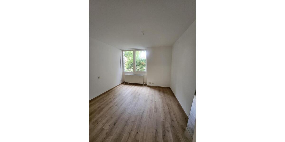 Stilvolle 3 Zi-Wohnung mit Garten & Terrasse – Erstbezug nach hochwertiger Renovierung 3 zimmer