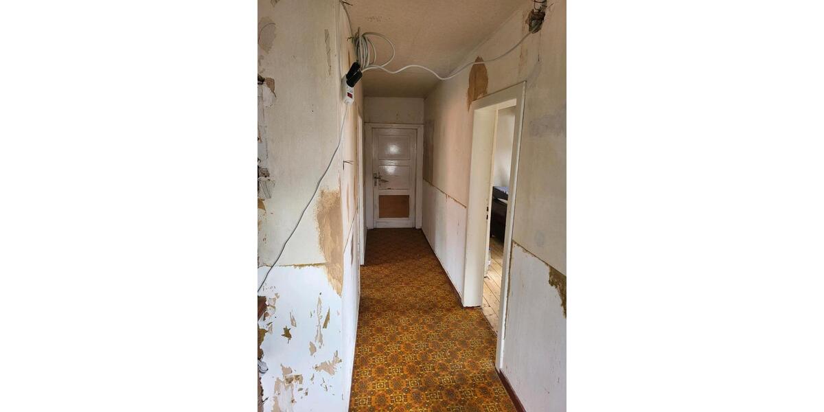Doppelhaushälfte Witzenhausen Hundelshausen - 6 Zimmer, 130 m&sup2;, 120.000&euro; | Angebot:26036484