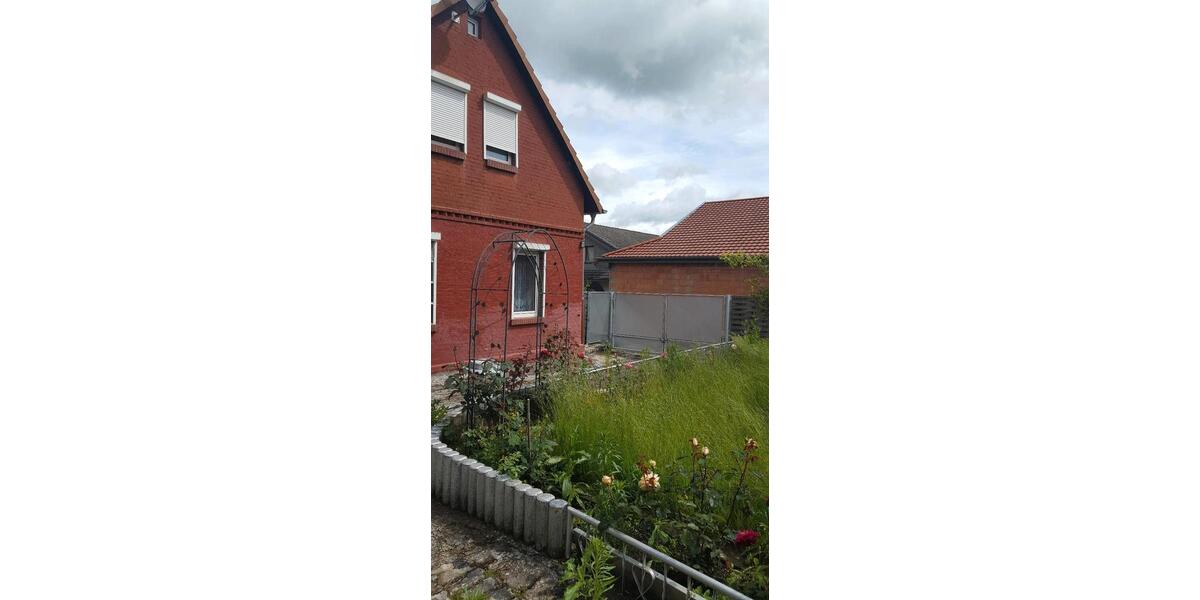 Einfamilienhaus Dransfeld - 2 Zimmer, 84 m&sup2;, 75.000&euro; | Angebot:25614385