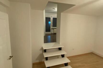 Zwei Zimmer Wohnung mit Balkon 2 zimmer