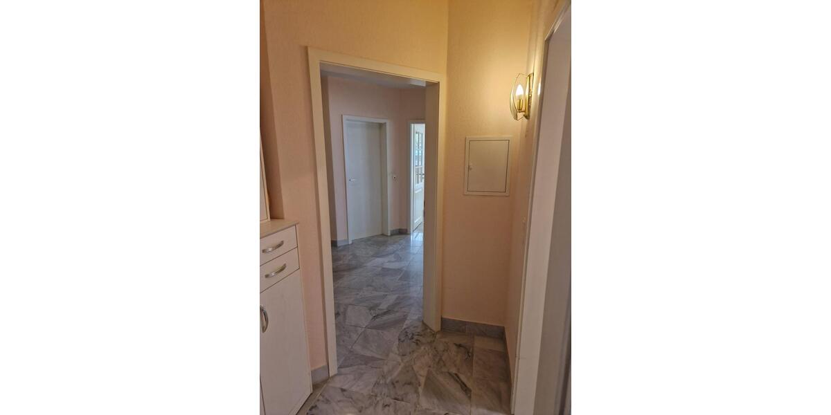 Erdgeschoßwohnung Göttingen Nordstadt - 4 Zimmer, 95 m&sup2;, 1.550&euro; | Angebot:25641829