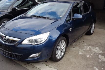 Opel Astra 63.687 km 7.400 € Göttingen 37081