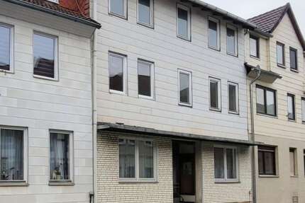 Haus Uslar - 8 Zimmer, 170 m&sup2;, 115.000&euro; | Angebot:25572003