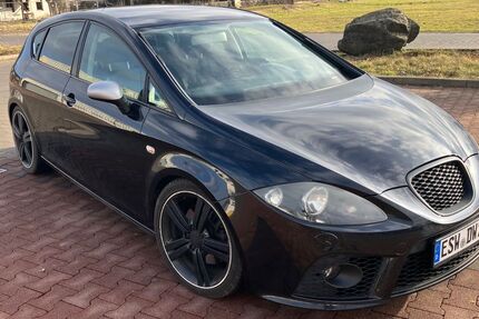 Seat Leon 325.000 km 3.600 € Witzenhausen 37214