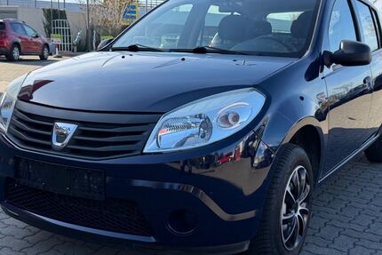 Dacia Sandero 60.703 km 3.490 &euro; Göttingen 37081