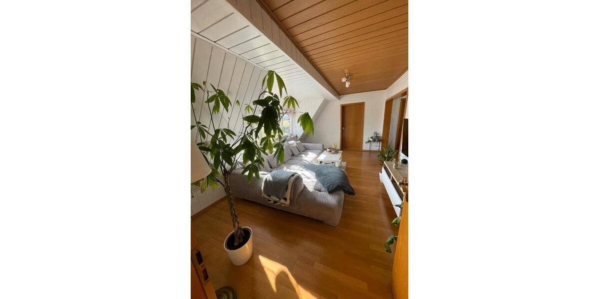 Dachgeschoßwohnung Göttingen Elliehausen / Esebeck - 3.5 Zimmer, 69 m&sup2;, 620&euro; | Angebot:25633514