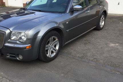 Chrysler 300C 350.000 km 1.250 € Göttingen 37081