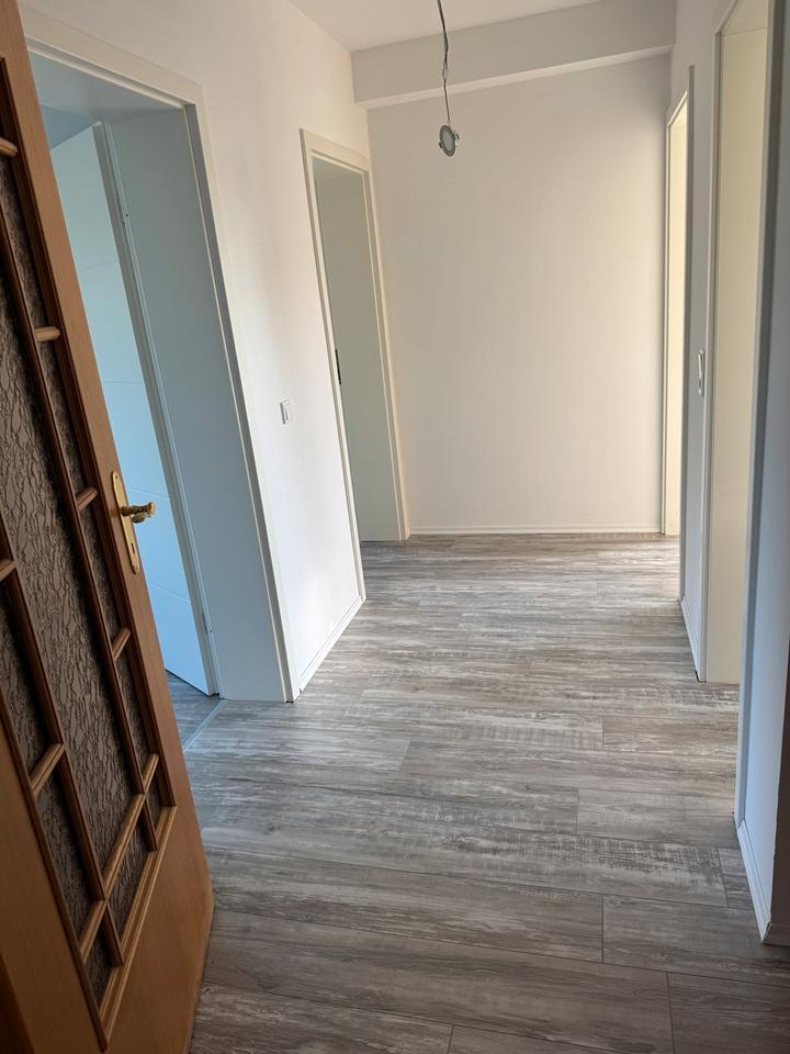 Haus frisch Renoviert und Teilsaniert, Bezugsfertig