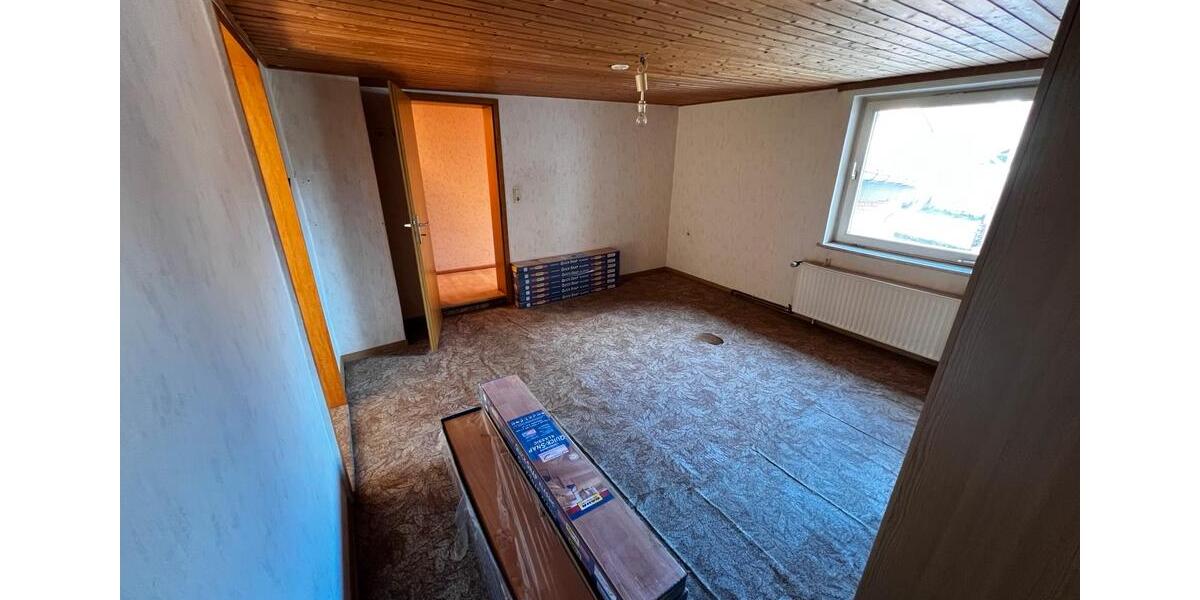 Einfamilienhaus Duderstadt - 5 Zimmer, 131 m&sup2;, 88.500&euro; | Angebot:25640650
