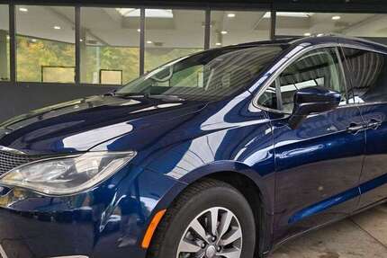 Chrysler Pacifica 120.000 km 22.950 € Göttingen 37081