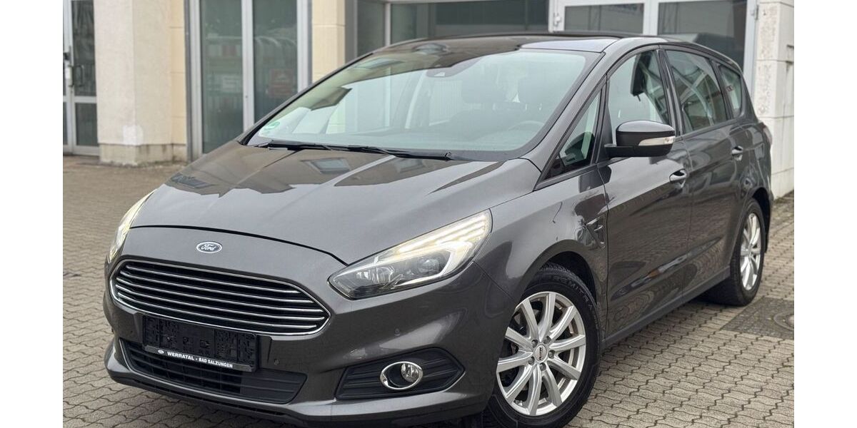 Ford S-Max 247.444 km 10.880 &euro; Göttingen 37077