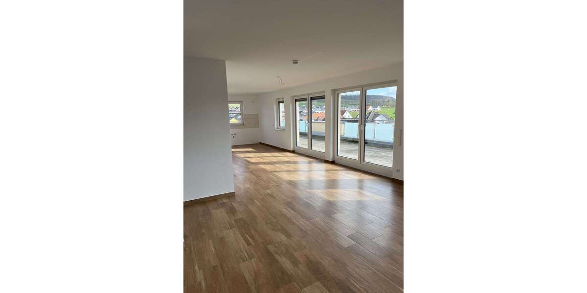 Etagenwohnung Bovenden - 4 Zimmer, 134 m&sup2;, 1.500&euro; | Angebot:25114213