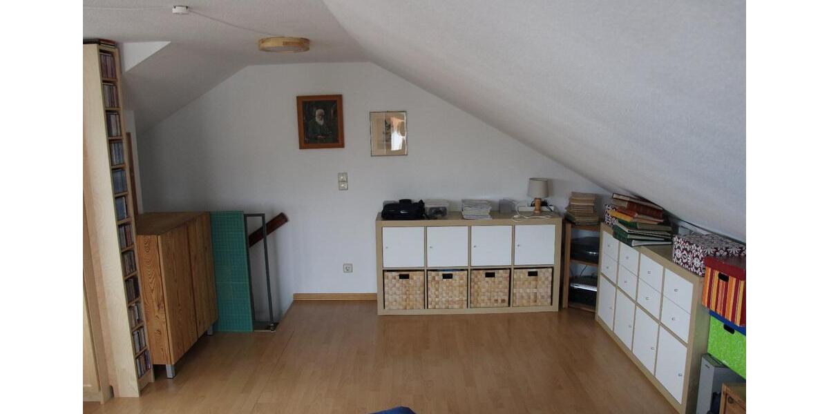 Dachgeschoßwohnung Göttingen Roringen - 3.5 Zimmer, 100 m&sup2;, 320.000&euro; | Angebot:24701471