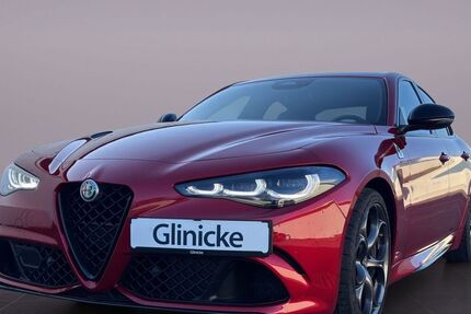 Alfa Romeo Giulia 25.000 km 72.990 &euro; Göttingen 37077