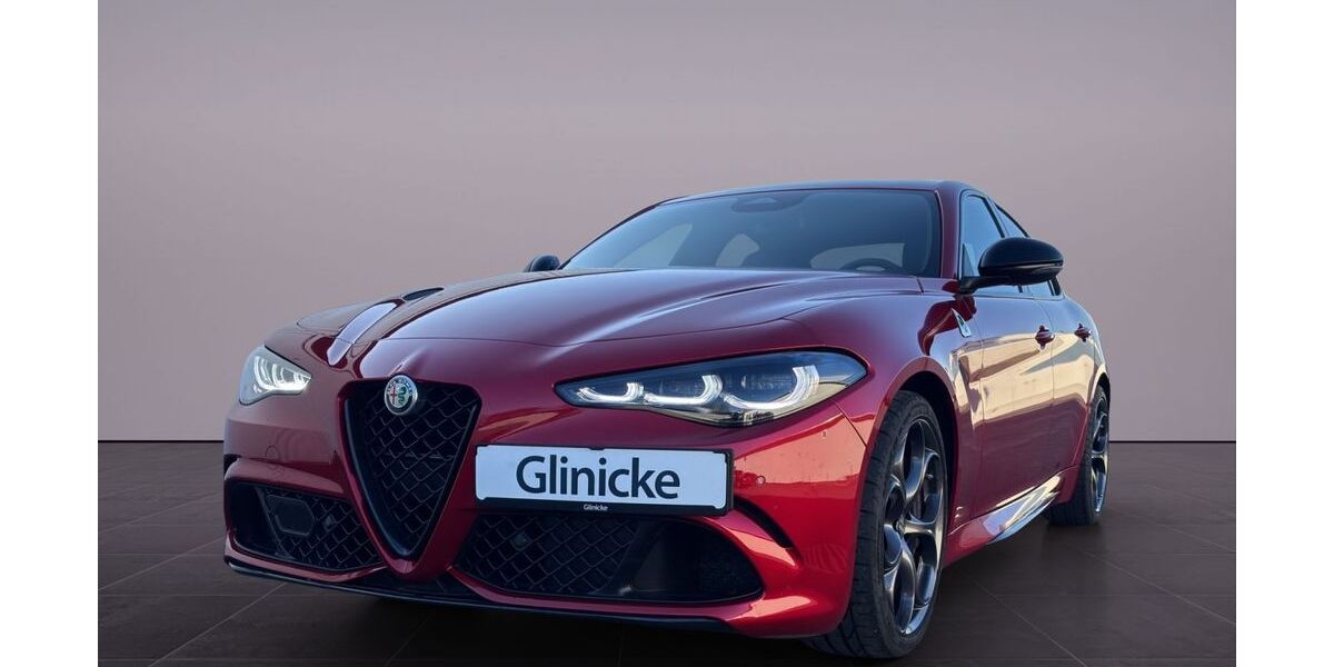 Alfa Romeo Giulia 25.000 km 72.990 &euro; Göttingen 37077