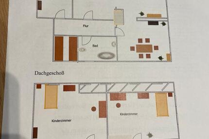Gemütliche zentral gelegene Altbauwohnung gerne auch als Wg(4-5) 5 zimmer