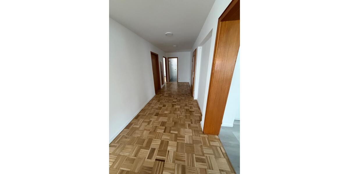 Erdgeschoßwohnung Bovenden - 3 Zimmer, 117 m&sup2;, 950&euro; | Angebot:24754515