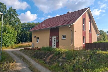 Einfamilienhaus mit Doppelgarage
