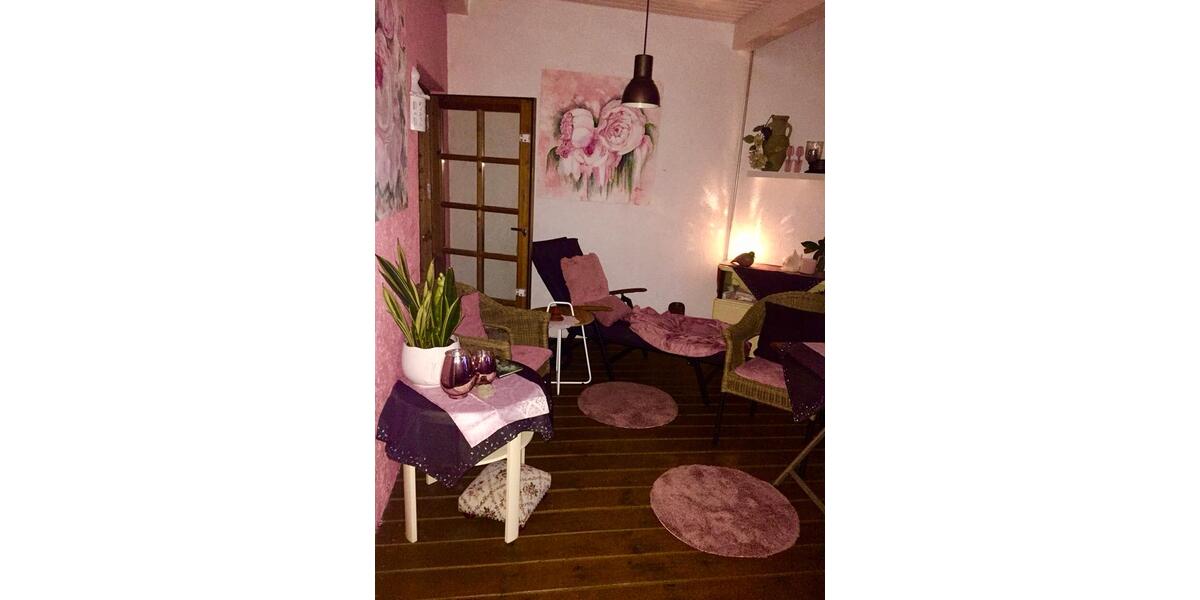 Einfamilienhaus Hardegsen - 12 Zimmer, 350 m&sup2;, 349.000&euro; | Angebot:25756950