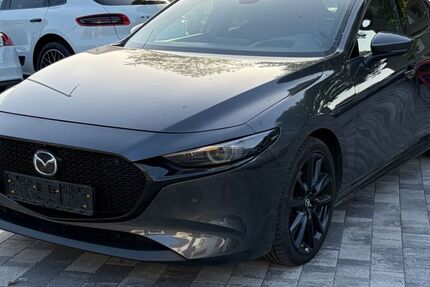 Mazda 3 98.000 km 19.490 &euro; Duderstadt 37115