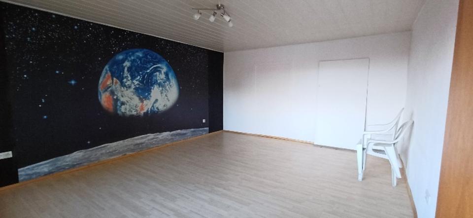 Einfamilienhaus in Wolbrechtshausen 200m2, teilsaniert 7 zimmer