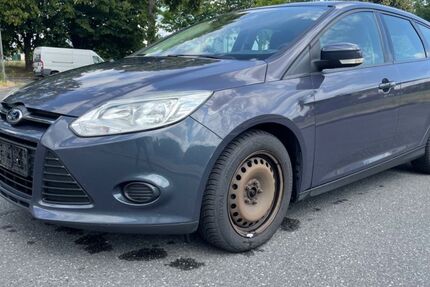 Ford Focus 222.179 km 2.990 &euro; Göttingen 37079