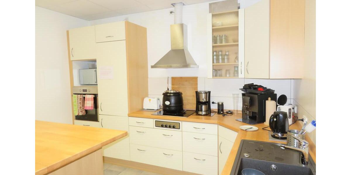 * Göttingen* 2 - 4 sanierte, helle Büroräume (provisionsfrei). zimmer