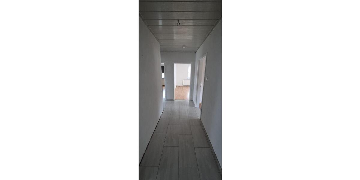 Dachgeschoßwohnung Northeim - 3 Zimmer, 62 m&sup2;, 490&euro; | Angebot:25784033