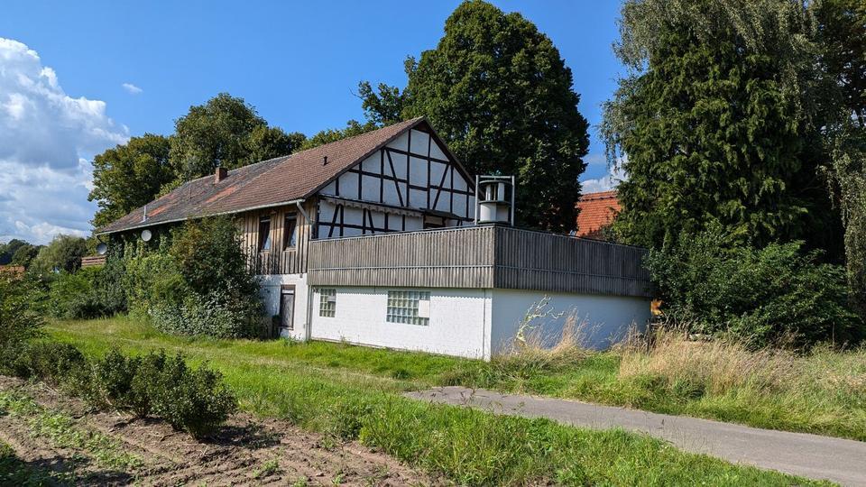 Charmantes dreistöckiges Reihenhaus in Lippoldsberg