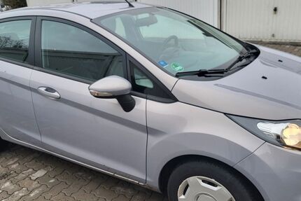 Ford Fiesta 128.000 km 3.100 &euro; Moringen 37186