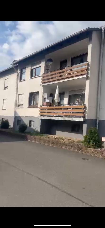 6 Wohnungen zu Verkaufen im Mehrfamilienhaus