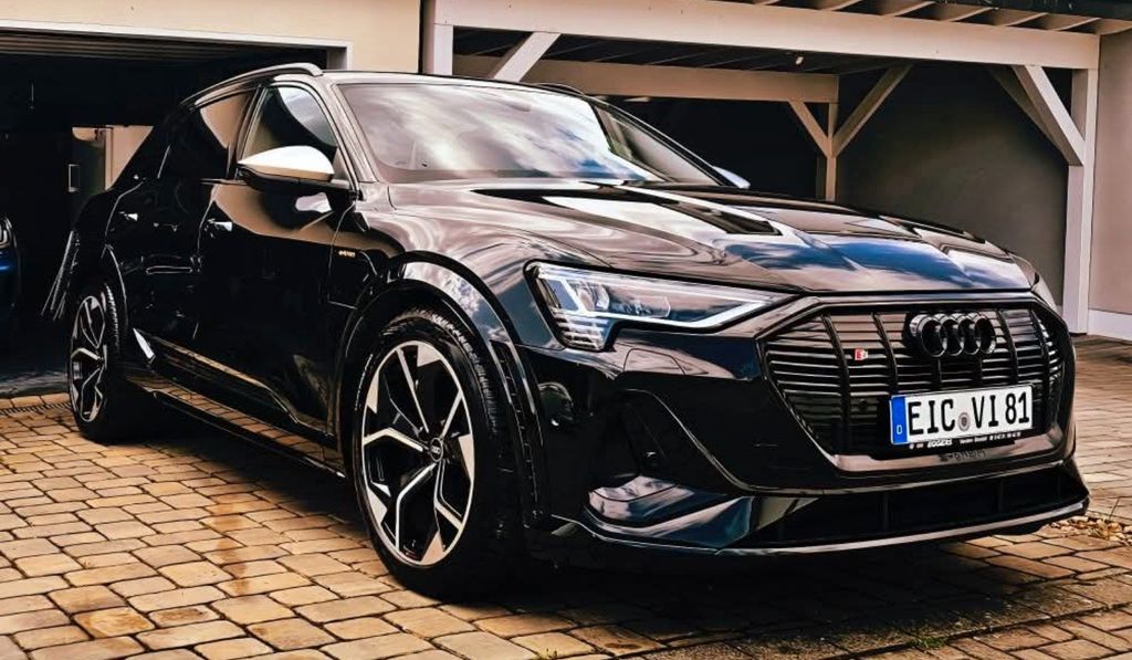 Audi e-tron 44.358 km 38.999 &euro; Arenshausen 37318
