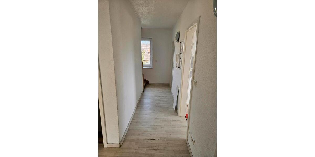 Mehrfamilienhaus, Wohnhaus Rosdorf - 8 Zimmer, 163 m&sup2;, 495.000&euro; | Angebot:26885396