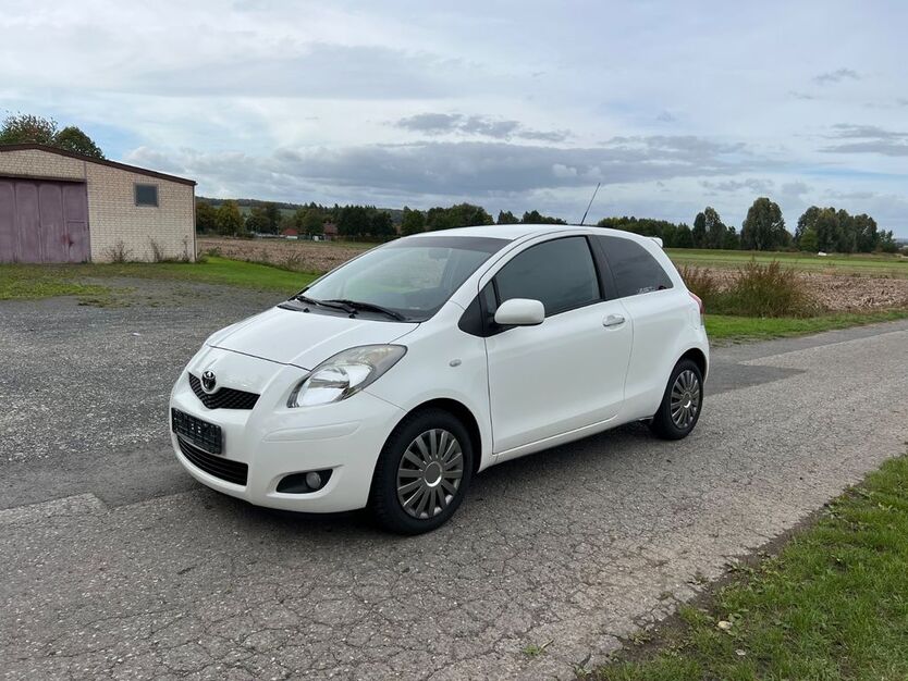 Toyota Yaris 168.060 km 2.990 € Bovenden 37120