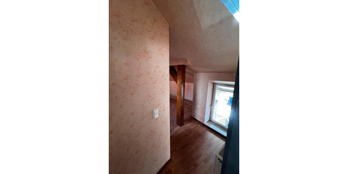 Einfamilienhaus Duderstadt - 5 Zimmer, 131 m&sup2;, 88.500&euro; | Angebot:25640650