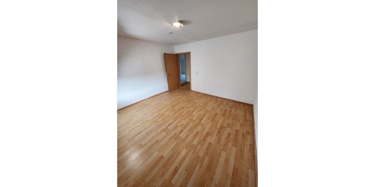 Etagenwohnung Göttingen Oststadt - 5 Zimmer, 107 m&sup2;, 1.250&euro; | Angebot:26492063
