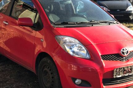 Toyota Yaris 169.400 km 1.700 &euro; Rhumspringe 37434