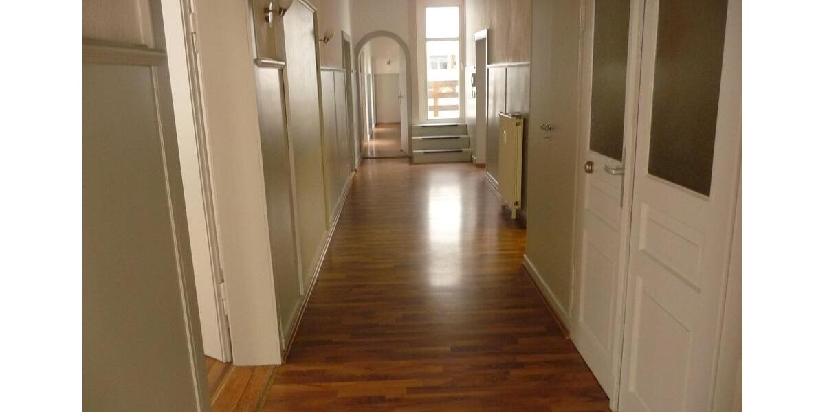 Etagenwohnung Northeim - 5 Zimmer, 150 m&sup2;, 900&euro; | Angebot:26423586