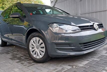 VW Golf 145.780 km 9.200 € Echte 37589