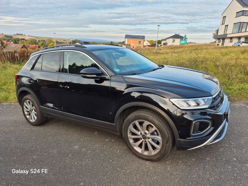 VW T-Roc 146.000 km 17.900 € Duderstadt 37115
