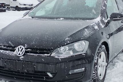 VW Golf 283.021 km 5.799 &euro; Rosdorf 37124