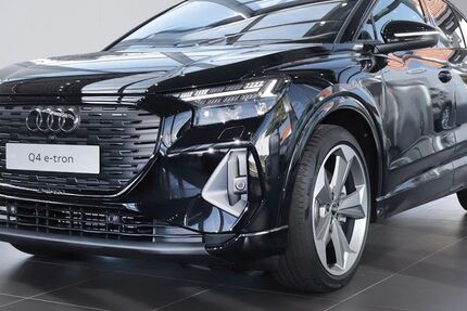 Audi Q4 2.500 km 60.880 &euro; Göttingen OT Grone 37081